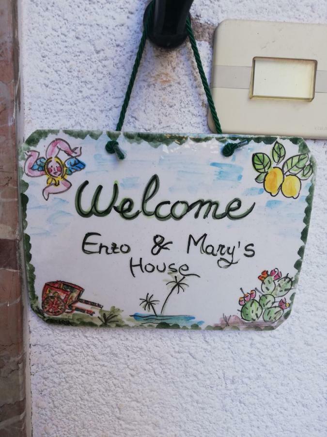 Enzo&Mary'S Apartment シラクーサ エクステリア 写真